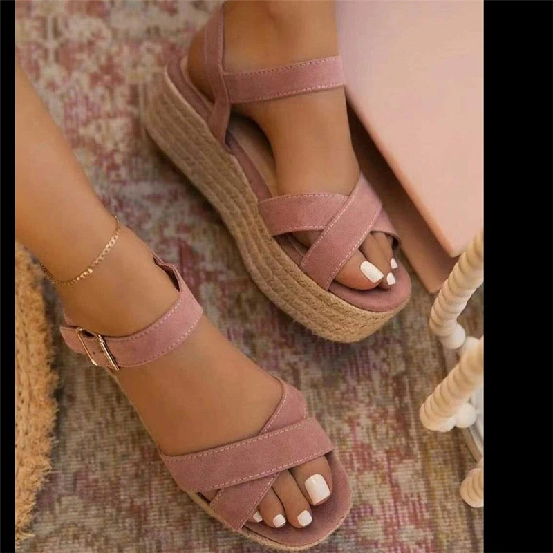 2021 New Women's Sandals Summer Retro Slope Heel Buckle Fashion Casual Women's Shoes Thick-soled Sandals Beach Women's Sandals
2021 New Women's Sandals Summer Retro Slope Heel Buckle Fashion Casual Women's Shoes Thick-soled Sandals Beach Women's Sandals