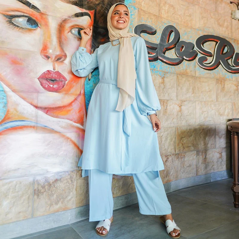 Мусульманская Мода 2021 Новинка брюки с широкими штанинами Пояс Костюм Дубай Турецкая абайя свободная однотонная модная женская одежда из дв...
Мусульманская Мода 2021 Новинка брюки с широкими штанинами Пояс Костюм Дубай Турецкая абайя свободная однотонная модная женская одежда из дв...