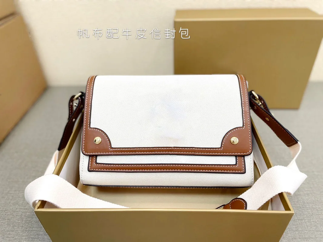 100811 10 2021 new women's fashion versatile color matching envelope bag One Shoulder Messenger Bag
100811 10 2021 new women's fashion versatile color matching envelope bag One Shoulder Messenger Bag