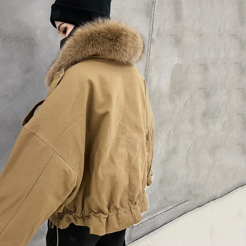 Big Size Black Drawstring Down Jacket New Big Fur Collar Long Sleeve Warm Women Parkas Fashion Autumn Winter 2021 1DD1236
Big Size Black Drawstring Down Jacket New Big Fur Collar Long Sleeve Warm Women Parkas Fashion Autumn Winter 2021 1DD1236