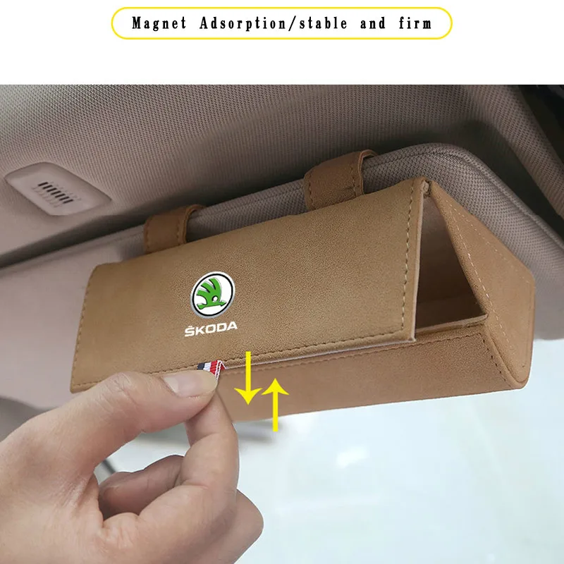 Glasses Case Car Hanging Sunglasses Storage Box Accessories for Skoda 2 A7 Tour RS Octavia Fabia Rapid Kodiaq Superb Yeti Karoq
Glasses Case Car Hanging Sunglasses Storage Box Accessories for Skoda 2 A7 Tour RS Octavia Fabia Rapid Kodiaq Superb Yeti Karoq