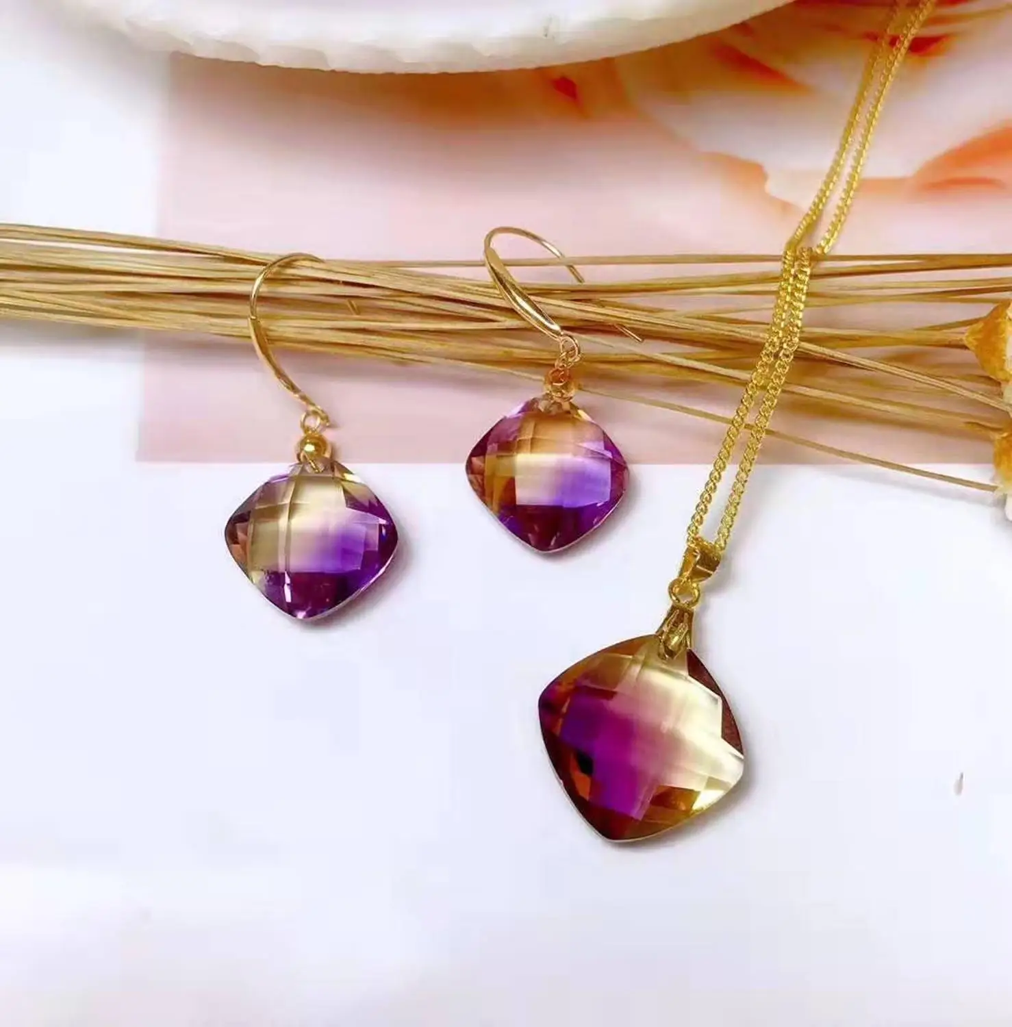 High-quality Amethyst Jewelry Set Real 18K Gold Square S925 Earrings Pendant Necklace Fashion Jewelry for Women Meibapj
High-quality Amethyst Jewelry Set Real 18K Gold Square S925 Earrings Pendant Necklace Fashion Jewelry for Women Meibapj