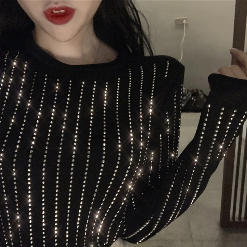 Autumn Fashion Slim T Shirt for Women Long Sleeve O-neck Black with Rhinestones All-match T-Shirt Casual High Street Tee Tops
Autumn Fashion Slim T Shirt for Women Long Sleeve O-neck Black with Rhinestones All-match T-Shirt Casual High Street Tee Tops