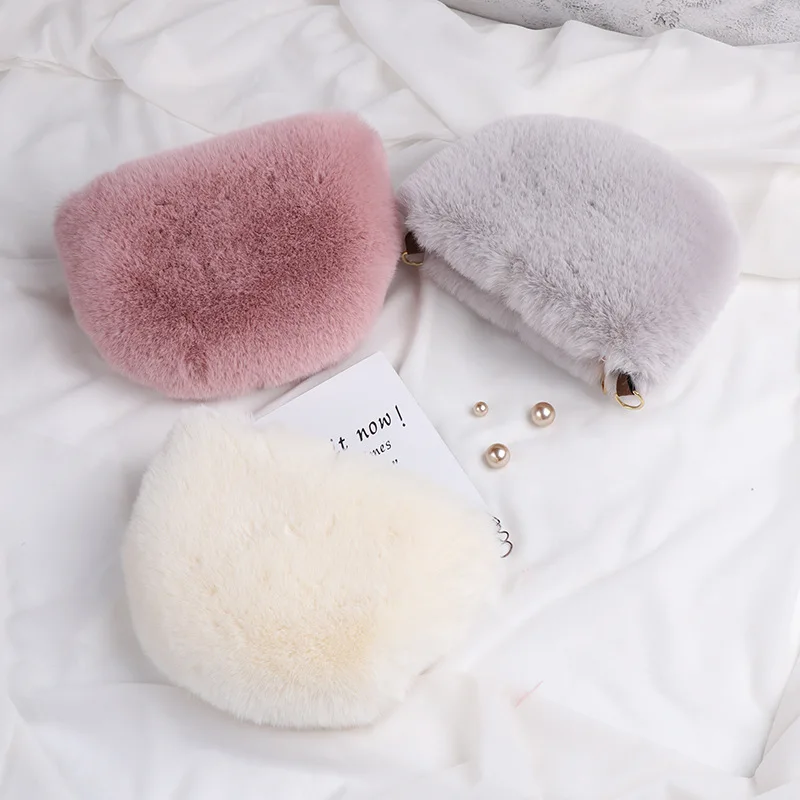 Faux Fur Crossbody Bags for Women Winter Plush Purses and Handbags Girl Fur Clutch Purse Shoulder Bag lady small Handbag
Faux Fur Crossbody Bags for Women Winter Plush Purses and Handbags Girl Fur Clutch Purse Shoulder Bag lady small Handbag