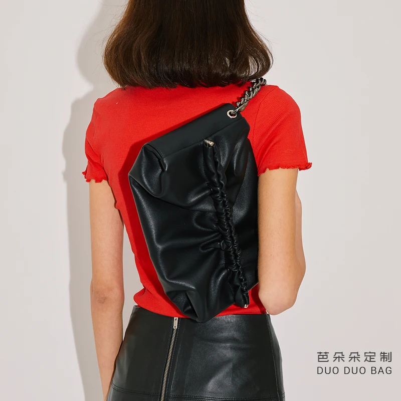 High Quality Women Casual Handbag 2021 New Dumpling Shape Shoulder Messenger Chain Bag Ladies Fashionable Purses and Handbags Cc
High Quality Women Casual Handbag 2021 New Dumpling Shape Shoulder Messenger Chain Bag Ladies Fashionable Purses and Handbags Cc