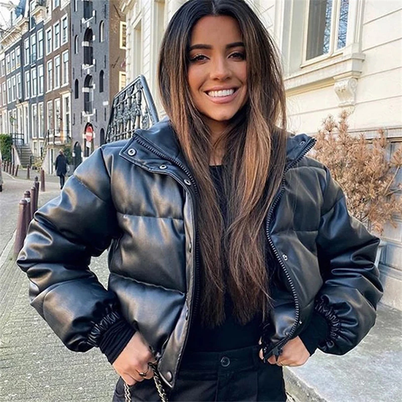 2021 Fashion Black PU Leather Warm Short Parkas Elegant Zipper Women Coats Winter Thick Ladies Cotton Jackets New Female Outwear
2021 Fashion Black PU Leather Warm Short Parkas Elegant Zipper Women Coats Winter Thick Ladies Cotton Jackets New Female Outwear