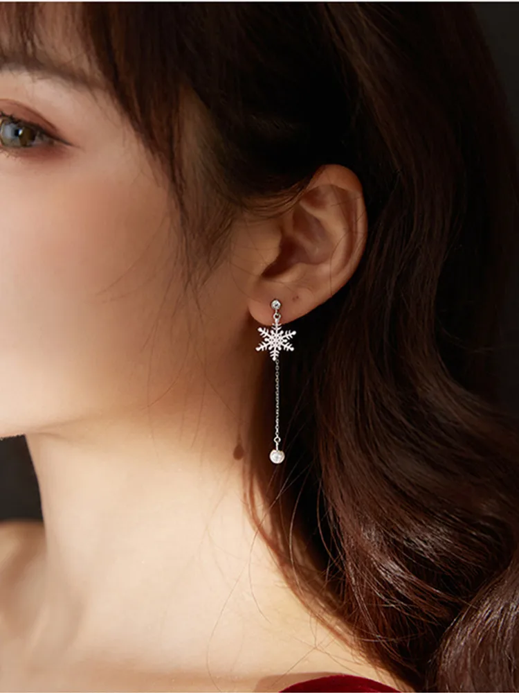 s925 sterling silver earrings with pearl earrings elk snowflake tassel Christmas cute accessories for female
s925 sterling silver earrings with pearl earrings elk snowflake tassel Christmas cute accessories for female
