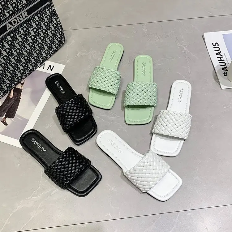 Women Temperament Slippers Braided Design Charm Open-toe Set Foot 2021 Vacation Beach Flat Sandals Casual Flip Flops Women Shoes
Women Temperament Slippers Braided Design Charm Open-toe Set Foot 2021 Vacation Beach Flat Sandals Casual Flip Flops Women Shoes
