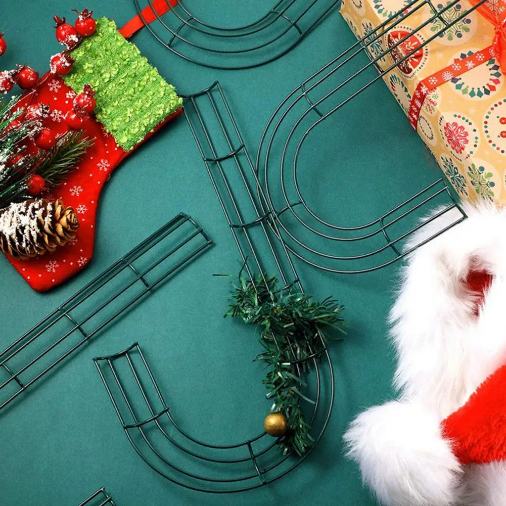 Durable Excellent Christmas Floral Wreath Frame Practical Wire Wreath Frame Multi-function for Living Room
Durable Excellent Christmas Floral Wreath Frame Practical Wire Wreath Frame Multi-function for Living Room