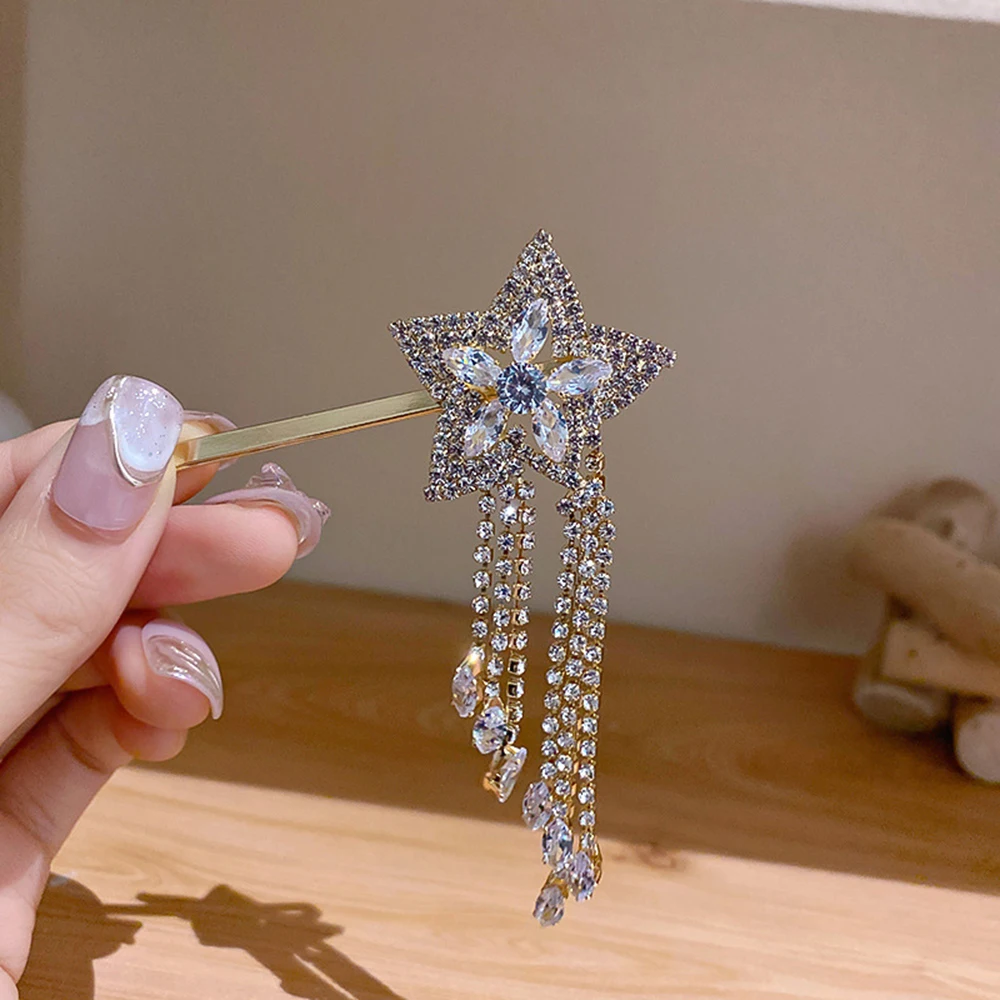 Fashion Full Diamond Love Five-pointed Star Clip Women Girls Temperament Hair Clip Fringed Rhinestone Hairpin Hair Accessories
Fashion Full Diamond Love Five-pointed Star Clip Women Girls Temperament Hair Clip Fringed Rhinestone Hairpin Hair Accessories
