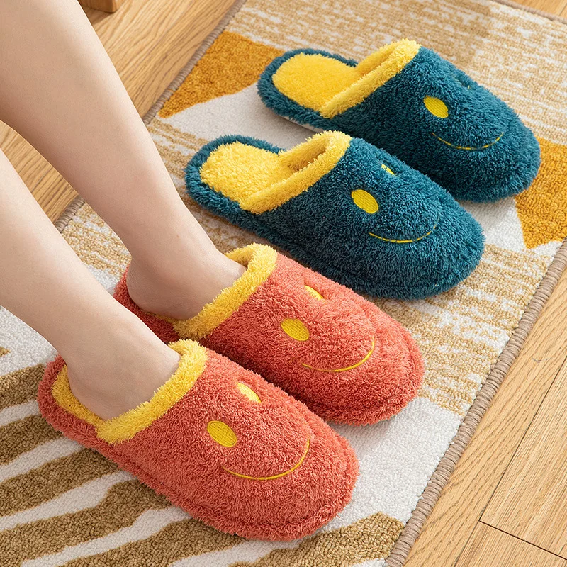 2021 Winter Women's Men's Cotton Slippers Smiley Shape Home Indoor Slippers Winter Warm Shoes Womens Cute Plus Plush Slippers
2021 Winter Women's Men's Cotton Slippers Smiley Shape Home Indoor Slippers Winter Warm Shoes Womens Cute Plus Plush Slippers