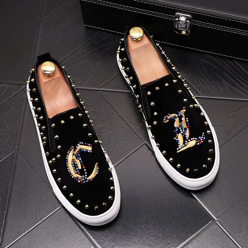 Fashion Men Dress Shoes PUNK Rivet Rhinestone Black Party Wedding Shoes Pointed Toe Flats Driving Shoes Spiked Loafers
Fashion Men Dress Shoes PUNK Rivet Rhinestone Black Party Wedding Shoes Pointed Toe Flats Driving Shoes Spiked Loafers