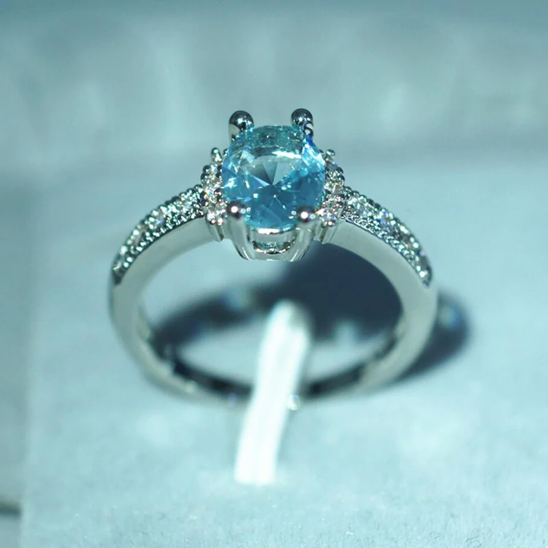 ZN Fashion Silver Plated Rings for Women Cubic Zircon Ring Cushion Romantic Gift Engagement Wedding Jewelry
ZN Fashion Silver Plated Rings for Women Cubic Zircon Ring Cushion Romantic Gift Engagement Wedding Jewelry