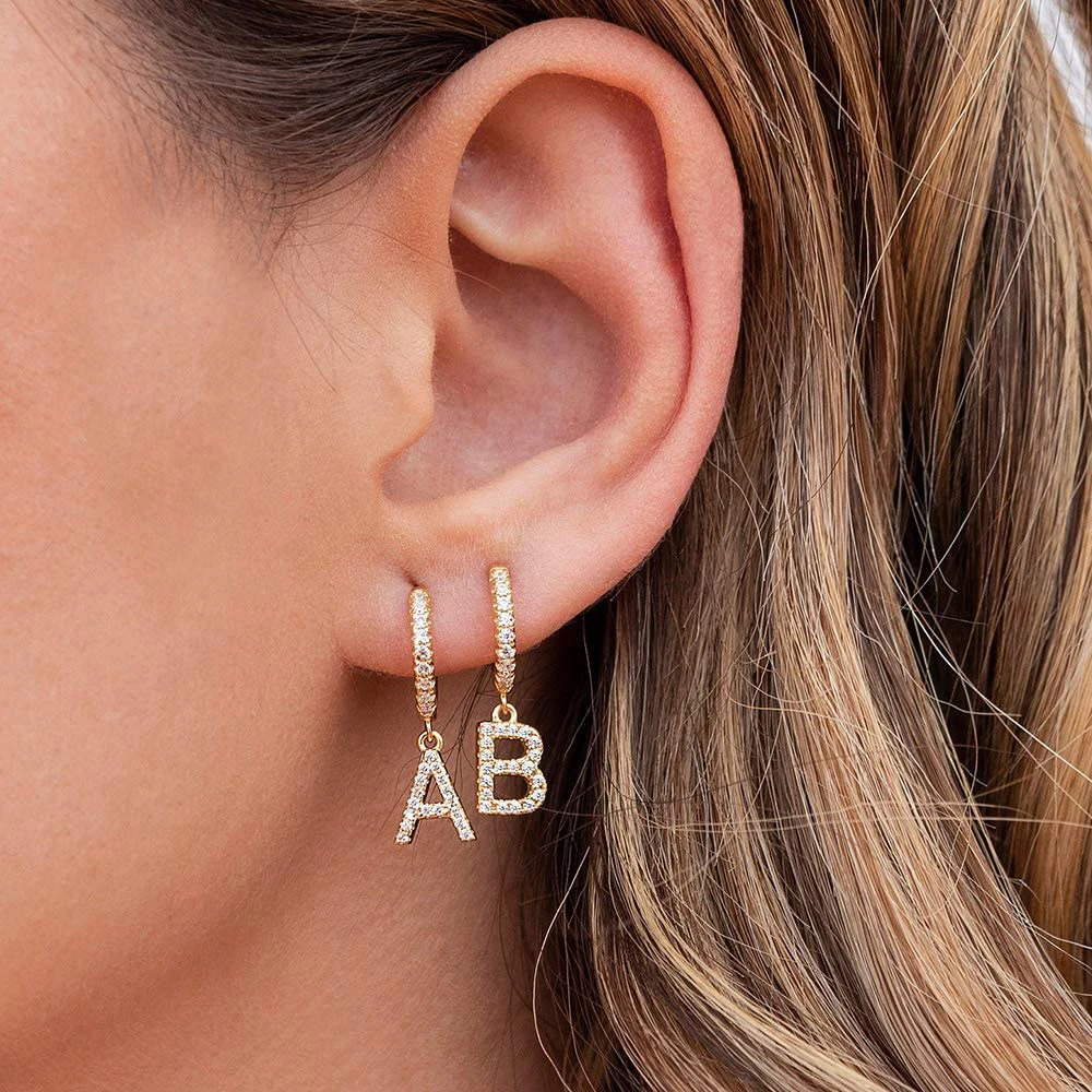 Woman earrings zircon Initial A-z Letter Earrings DIY Alphabet Drop Small Hoop letter Earings For Women charms B earrings 1PCS
Woman earrings zircon Initial A-z Letter Earrings DIY Alphabet Drop Small Hoop letter Earings For Women charms B earrings 1PCS