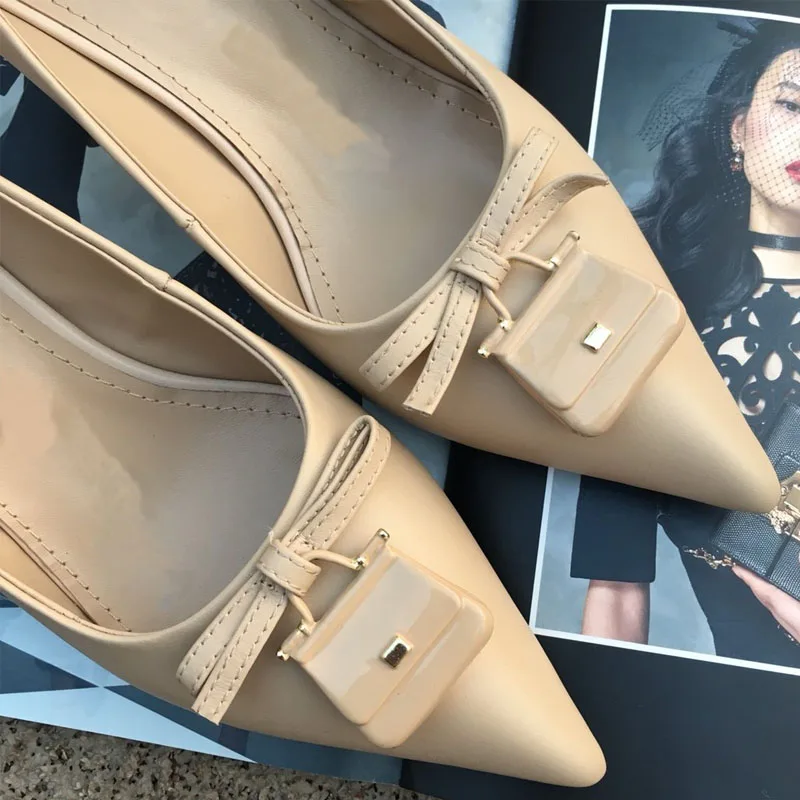 New Pumps Brand Fashion High Quality Women High Heel Shoes Genuine Leather Red Wedding Shoes Thin Heel Shoes
New Pumps Brand Fashion High Quality Women High Heel Shoes Genuine Leather Red Wedding Shoes Thin Heel Shoes