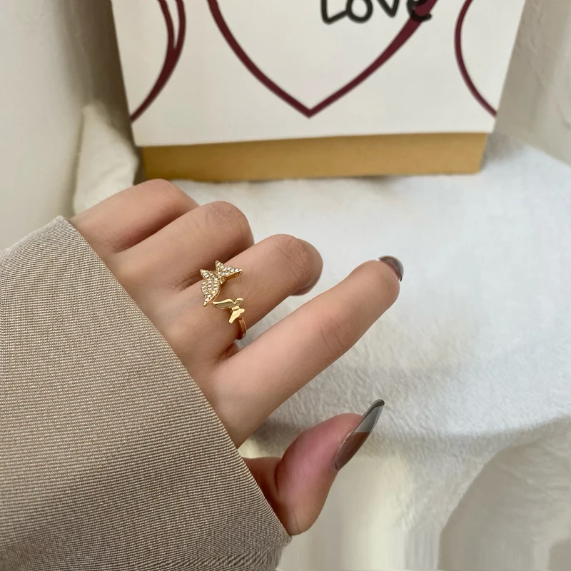 Trendy Jewelry Butterfly Finger Rings Hot Selling Popular Design Metal Golden Plating High Quality Clear Women Finger Ring Gift
Trendy Jewelry Butterfly Finger Rings Hot Selling Popular Design Metal Golden Plating High Quality Clear Women Finger Ring Gift