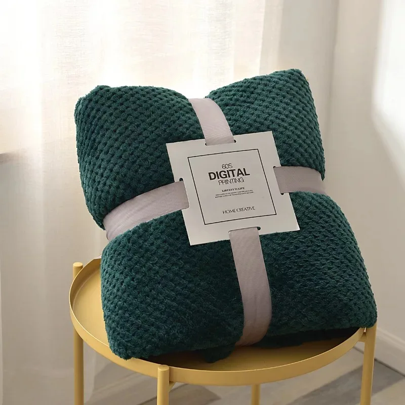 Green Blue Pink Fleece Fabric Throw Blanket for Sofa Living Room Solid Color Bedspread Cover for Bed Warm Soft Travel Blanket
Green Blue Pink Fleece Fabric Throw Blanket for Sofa Living Room Solid Color Bedspread Cover for Bed Warm Soft Travel Blanket