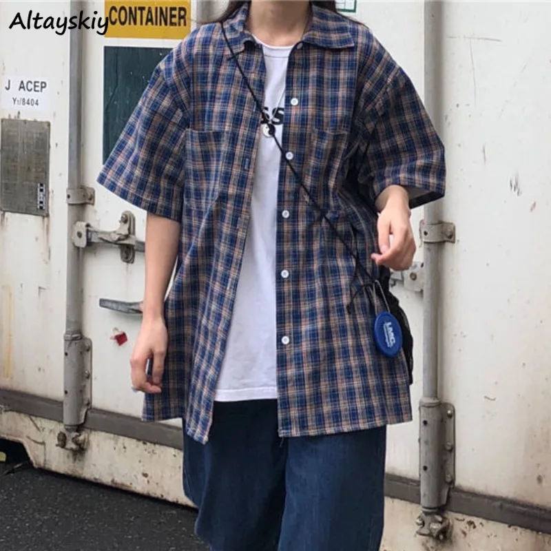 Summer Plaid Shirts Women Students Vintage Short Sleeve Oversize Retro Shirt Female Couples Loose Preppy Sun-protection Tops New
Summer Plaid Shirts Women Students Vintage Short Sleeve Oversize Retro Shirt Female Couples Loose Preppy Sun-protection Tops New