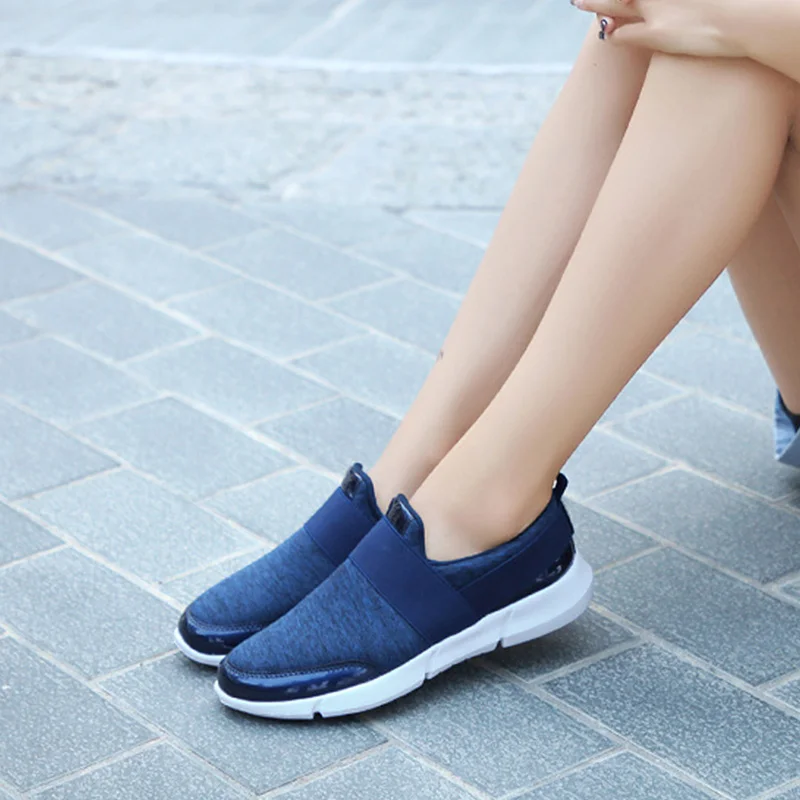Spring Autumn Women Slip On Loafers Ladies Casual Comfortable Flats Female Breathable Stretch Cloth Shoes Fashion Zapatillas
Spring Autumn Women Slip On Loafers Ladies Casual Comfortable Flats Female Breathable Stretch Cloth Shoes Fashion Zapatillas