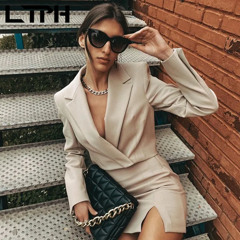 LTPH simple vintage suit women blazer two piece set Hidden button jacket high waist slit Package Hip Skirt Suits 2021 autumn new
LTPH simple vintage suit women blazer two piece set Hidden button jacket high waist slit Package Hip Skirt Suits 2021 autumn new