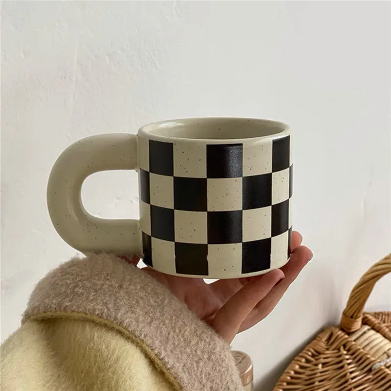 Instagram Retro Fat Handle Ceramic Splash Ink Cup Milk Breakfast Cup Design Romantic Partner Mug Posing Restaurant
Instagram Retro Fat Handle Ceramic Splash Ink Cup Milk Breakfast Cup Design Romantic Partner Mug Posing Restaurant