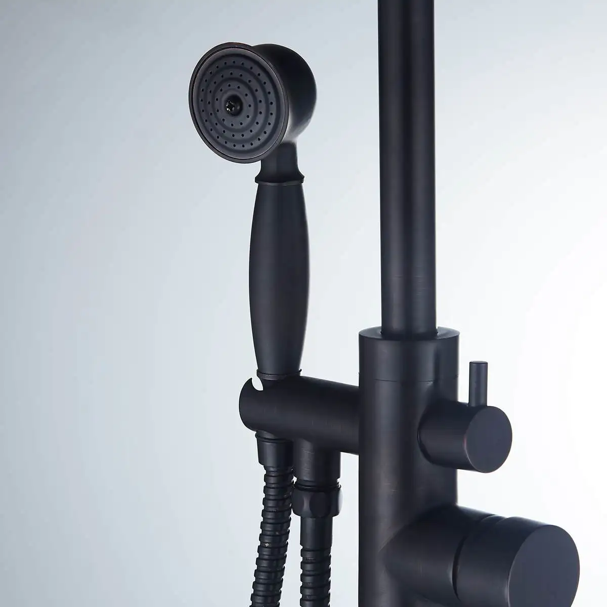 Matte Black Floorstanding Bathtub Faucet Set Dual Ceramic Handle Floor Mounted Claw Foot Bath Tub Mixers Swive Spout Tub Faucet
Matte Black Floorstanding Bathtub Faucet Set Dual Ceramic Handle Floor Mounted Claw Foot Bath Tub Mixers Swive Spout Tub Faucet