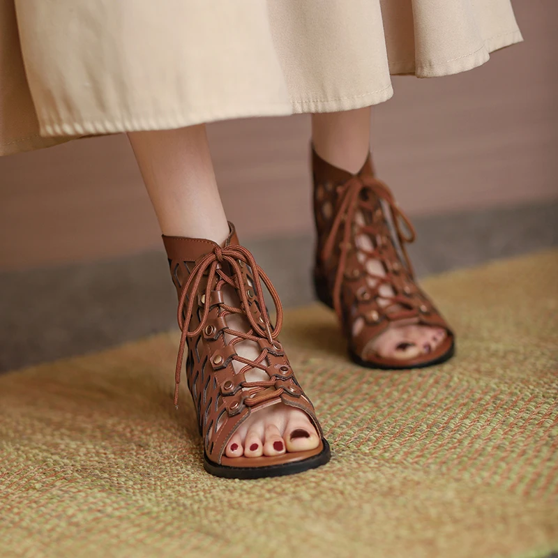 Sandals Martin boots women's shoes new fashion summer open toe leather fashion hollow fish mouth cool women's shoes x756
Sandals Martin boots women's shoes new fashion summer open toe leather fashion hollow fish mouth cool women's shoes x756