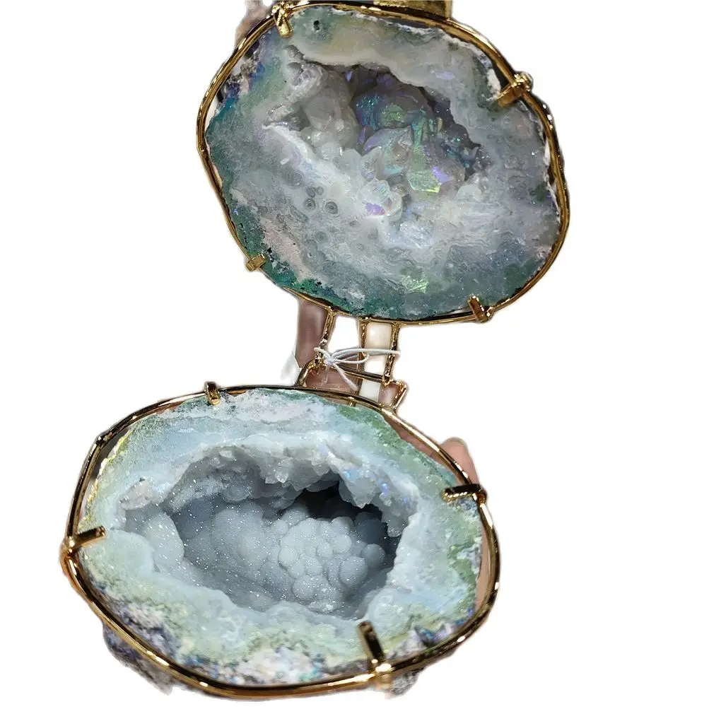Natural Handmade Storage Agate Geode Necklace Box Rough Quartz Crystal Earring rings Box Crystal Stone Women Jewelry Container
Natural Handmade Storage Agate Geode Necklace Box Rough Quartz Crystal Earring rings Box Crystal Stone Women Jewelry Container