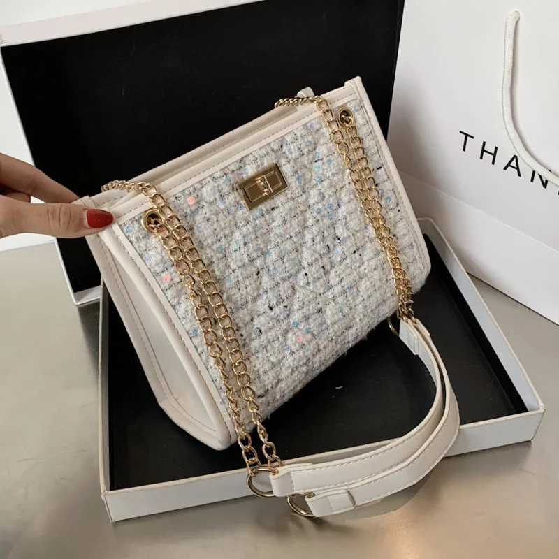 Fashion Quality PU Leather Small Bags For Women Chain Design Shoulder Messenger Crossbody Handbags Female Travel Bag
Fashion Quality PU Leather Small Bags For Women Chain Design Shoulder Messenger Crossbody Handbags Female Travel Bag