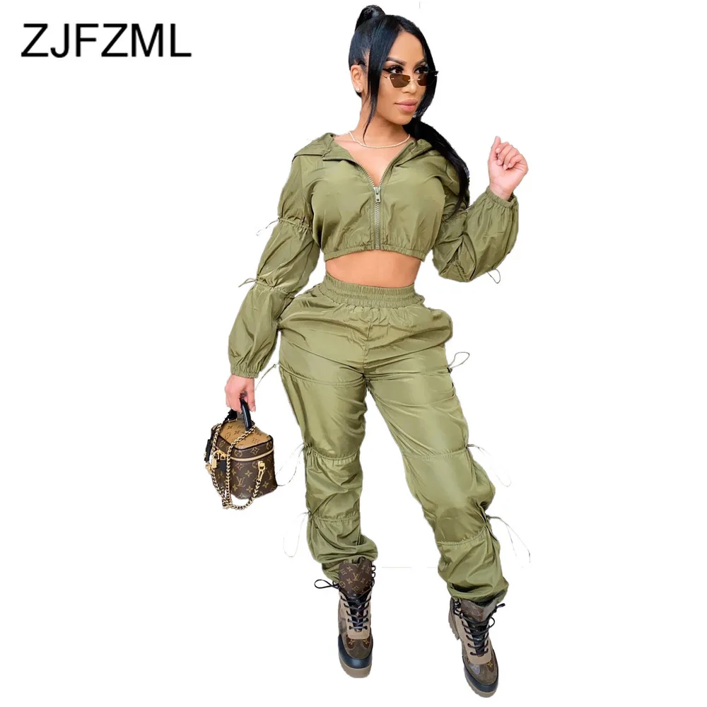 Спортивный костюм женский, Топ с длинным рукавом, с капюшоном и штаны-Карго
Спортивный костюм женский, Топ с длинным рукавом, с капюшоном и штаны-Карго