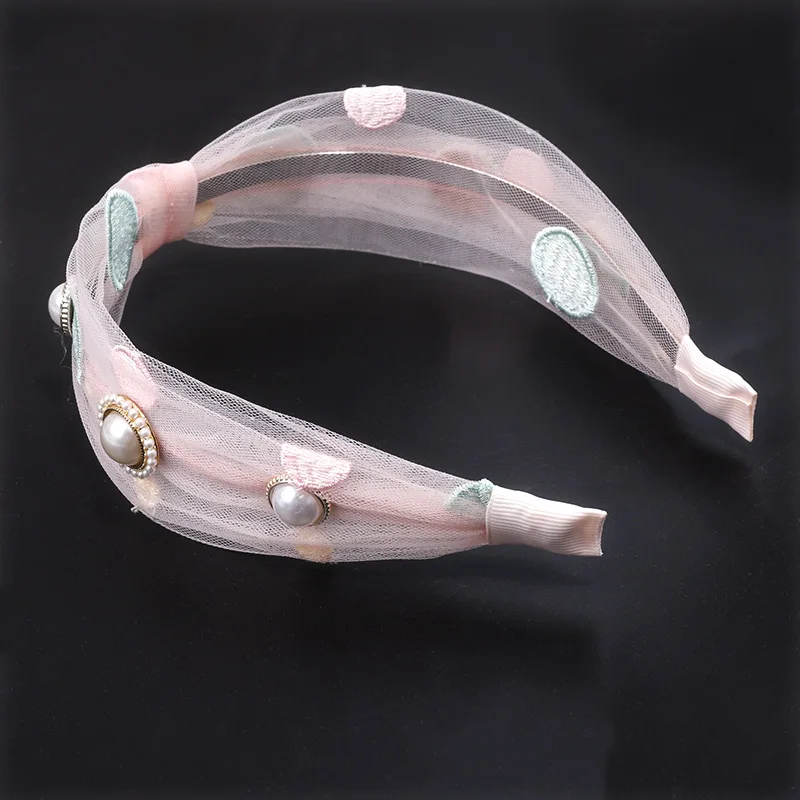 Fashion Girls Pearl Hairband Lace Headband Women Artificial Pearls Hair Hoop Middle Knot Hair Accessories Wholesale
Fashion Girls Pearl Hairband Lace Headband Women Artificial Pearls Hair Hoop Middle Knot Hair Accessories Wholesale