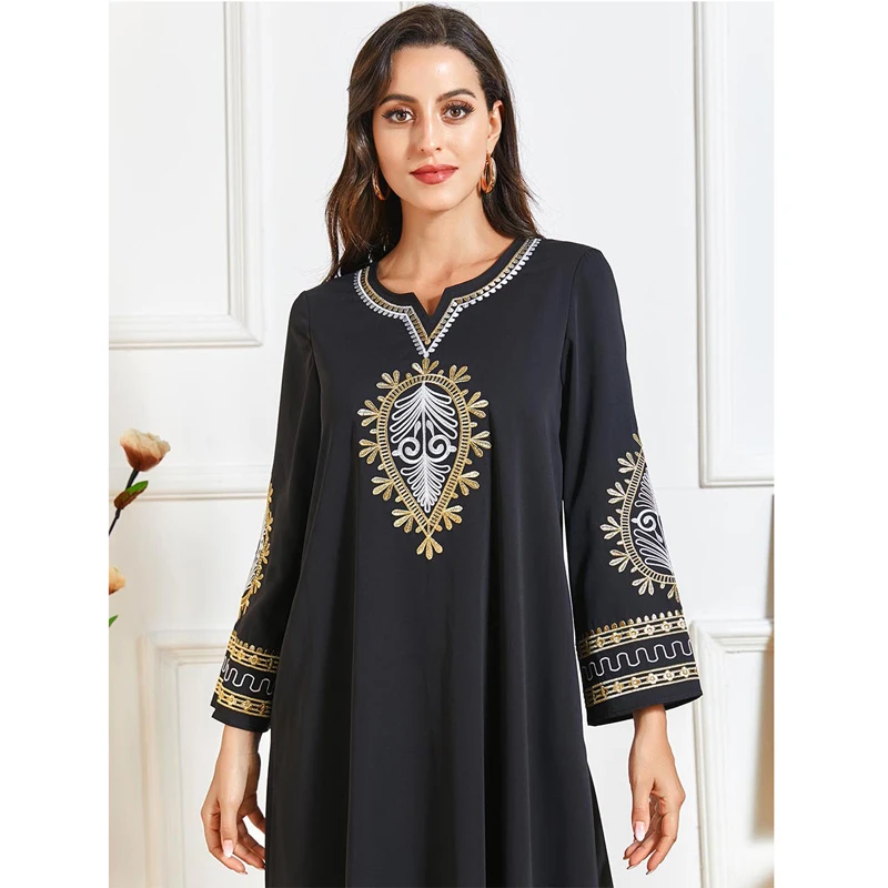 Abaya Turkey Nationality Style Dress for Women Black Elegant Embroidered Long Sleeve Splicing Kaftan Moroccan Simpal Robe Dress
Abaya Turkey Nationality Style Dress for Women Black Elegant Embroidered Long Sleeve Splicing Kaftan Moroccan Simpal Robe Dress