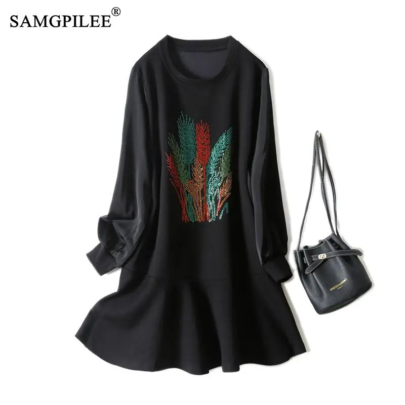 Casual Women Dresses 2021 New Retro Hot Rhinestone Pattern Loose Trumpet Knee Length Space Cotton Korean Style Female Clothing
Casual Women Dresses 2021 New Retro Hot Rhinestone Pattern Loose Trumpet Knee Length Space Cotton Korean Style Female Clothing