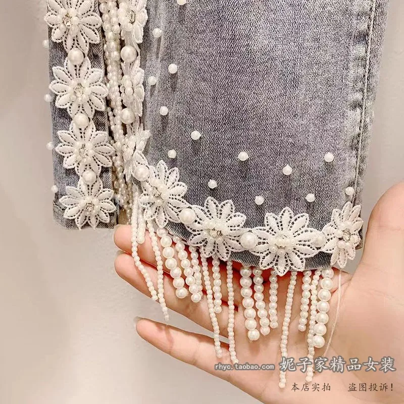 2021 Spring Summer New 3D Flower Beads Tassel High Waist Ladies Jeans Slit Slim Micro-Flared Ankle-Length Women Denim Pants
2021 Spring Summer New 3D Flower Beads Tassel High Waist Ladies Jeans Slit Slim Micro-Flared Ankle-Length Women Denim Pants