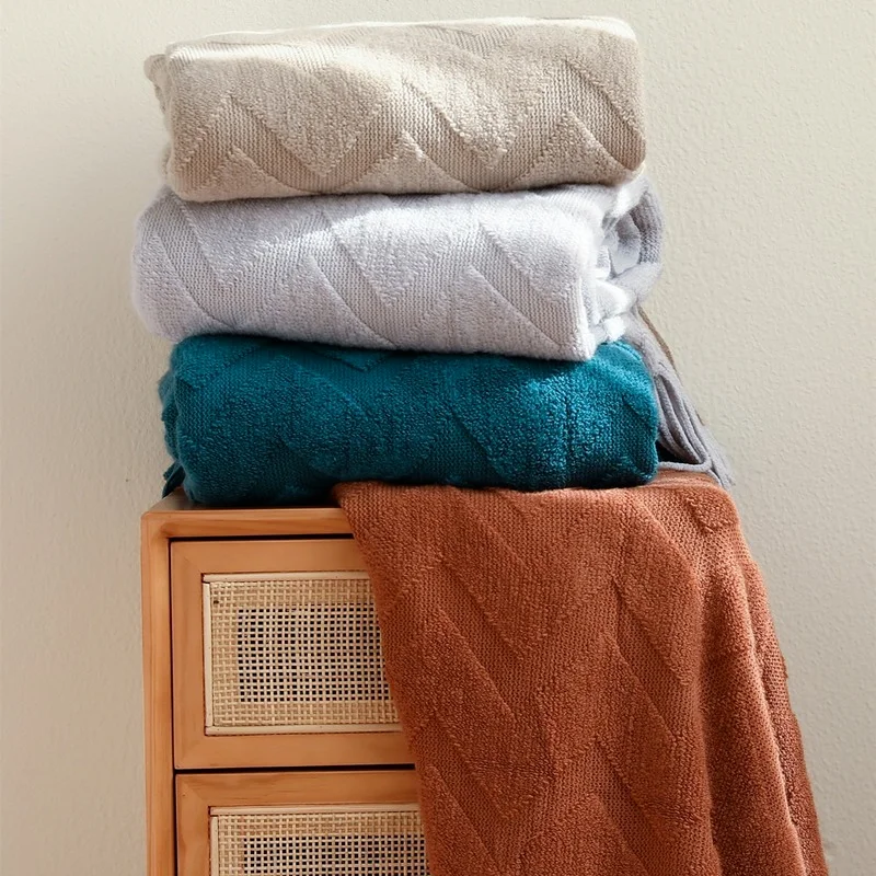 Diamond-Shaped Cashmere Sofa Blanket Solid Winter Thickened Knitted Soft Tassels Blanket Nap Jacquard Blankets and Throws
Diamond-Shaped Cashmere Sofa Blanket Solid Winter Thickened Knitted Soft Tassels Blanket Nap Jacquard Blankets and Throws