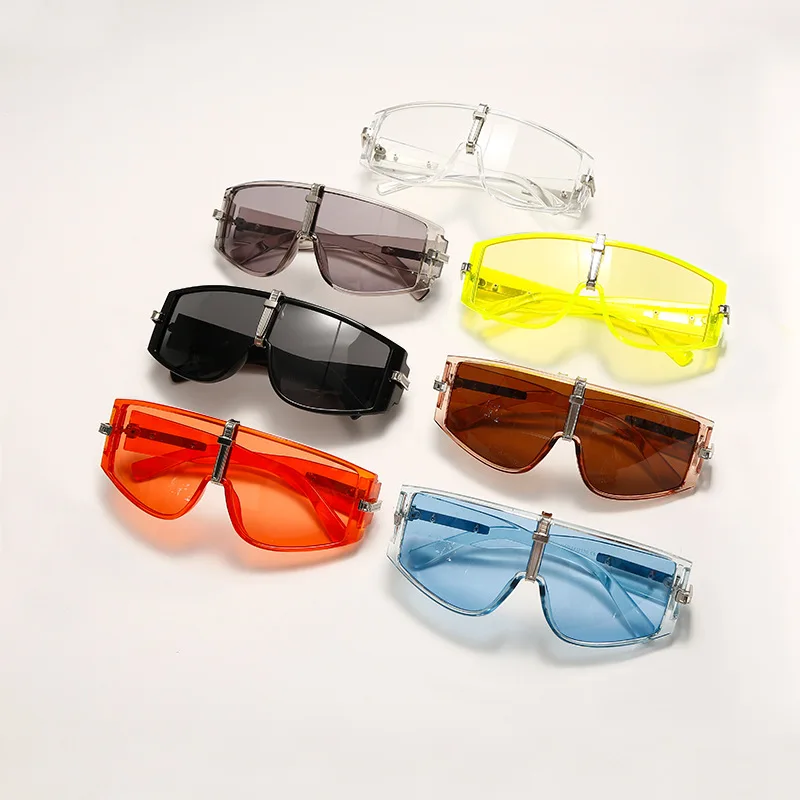 2021 Fashion Oversized Windproof Sunglasses Women Luxury Designer Clear Lens Goggles Men Sunglasses One Piece Eyeglasses UV400
2021 Fashion Oversized Windproof Sunglasses Women Luxury Designer Clear Lens Goggles Men Sunglasses One Piece Eyeglasses UV400