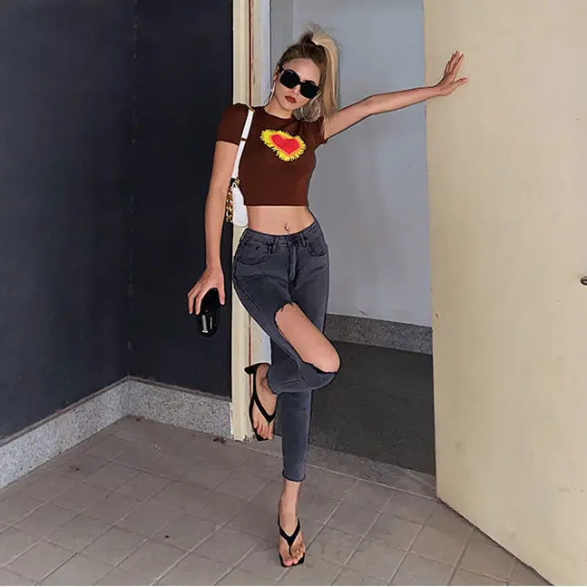 2021 new spring and summer pierced skinny jeans women's high waist, slim and versatile, slim and slim, small leg pants trend
2021 new spring and summer pierced skinny jeans women's high waist, slim and versatile, slim and slim, small leg pants trend
