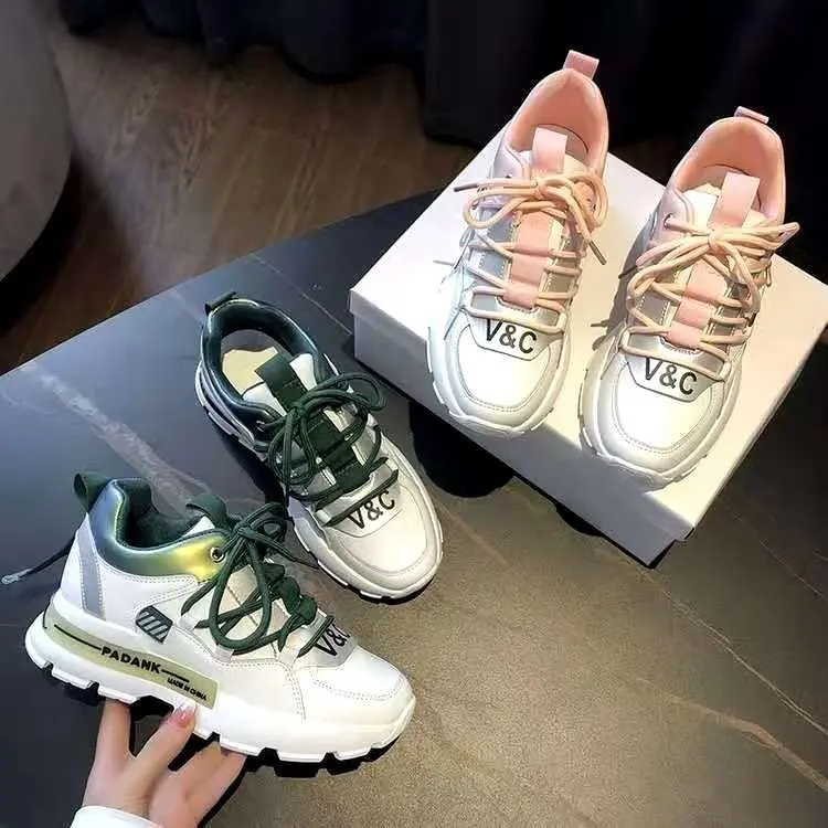 new fashion trend net red Korean version of the round head flat heel with casual running shoes 
new fashion trend net red Korean version of the round head flat heel with casual running shoes