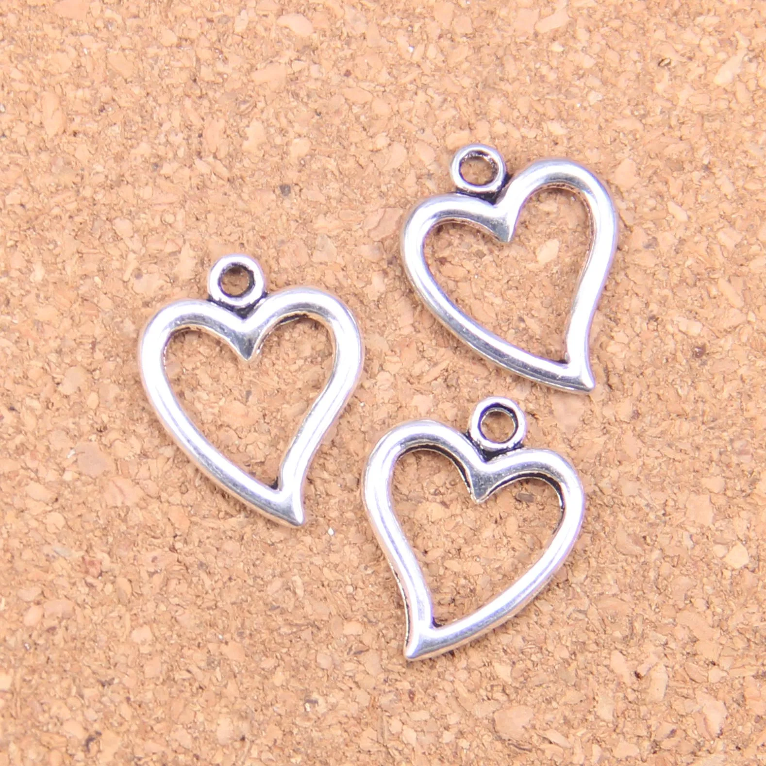 120pcs Charms hollow heart 18x15mm Antique Pendants,Vintage Tibetan Silver Jewelry,DIY for bracelet necklace
120pcs Charms hollow heart 18x15mm Antique Pendants,Vintage Tibetan Silver Jewelry,DIY for bracelet necklace