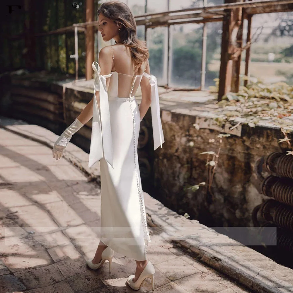 Summer Ankle Length Wedding Dress Straight 2021 Sexy Backless Spaghetti Straps Beach White Ivory Bridal Gowns For Women
Summer Ankle Length Wedding Dress Straight 2021 Sexy Backless Spaghetti Straps Beach White Ivory Bridal Gowns For Women