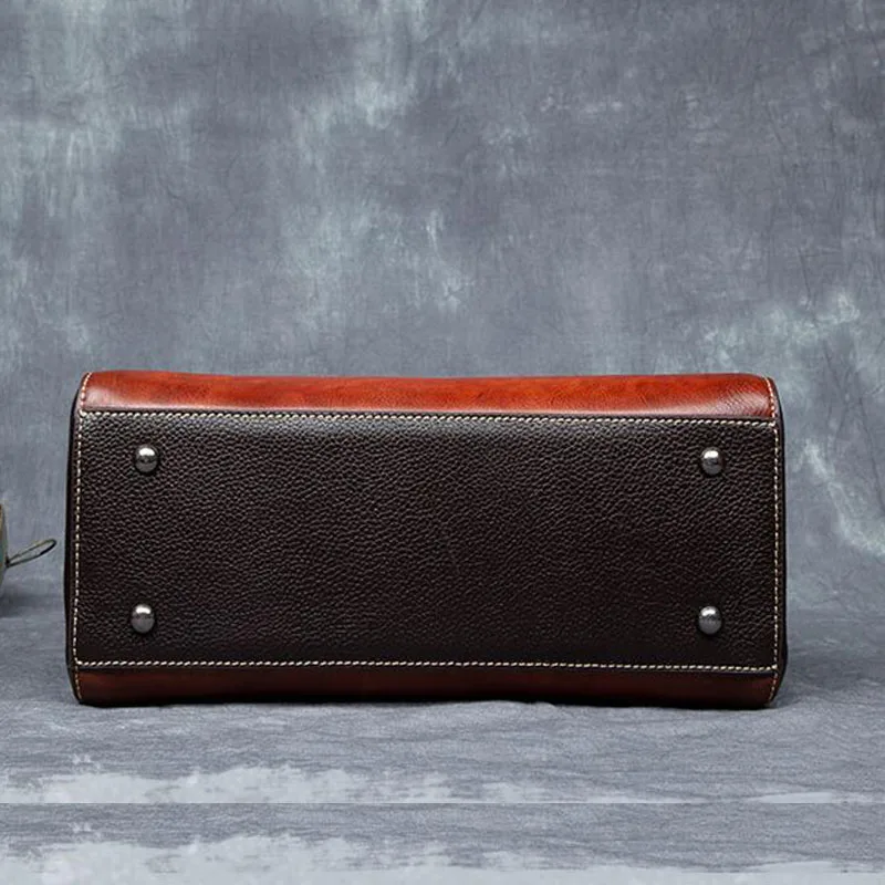 2021 New female bag retro first layer cowhide female handbag large capacity totem shoulder messenger bag Designer Handbags
2021 New female bag retro first layer cowhide female handbag large capacity totem shoulder messenger bag Designer Handbags