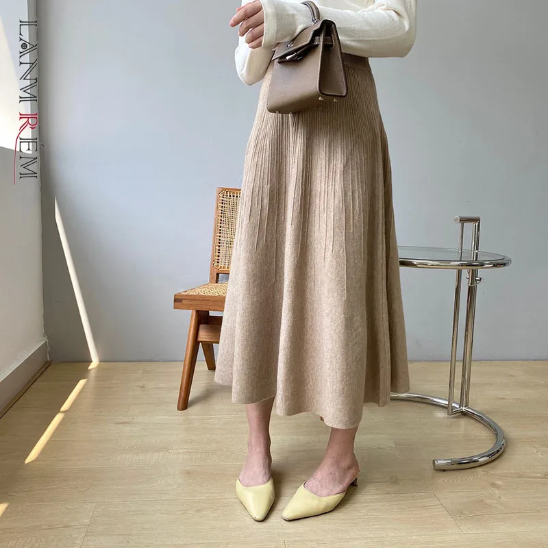 LANMREM 2021 Осенняя новая Корейская версия Однотонная юбка Женская эластичная юбка трапециевидной формы с высокой талией Женская мода 2W580 
LANMREM 2021 Осенняя новая Корейская версия Однотонная юбка Женская эластичная юбка трапециевидной формы с высокой талией Женская мода 2W580