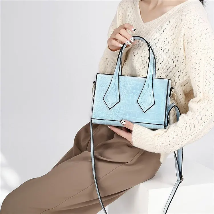 Advanced Sense Small Women's Bag Bag Hundred To Carry A Shoulder Bag Crocodile-print Stiletto Bag Designer Bags 
Advanced Sense Small Women's Bag Bag Hundred To Carry A Shoulder Bag Crocodile-print Stiletto Bag Designer Bags