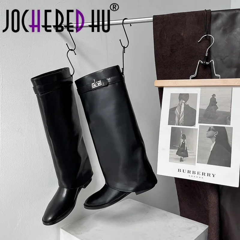 【JOCHEBED HU】Shark Lock Women Wedge Boots Black Fold Knee High Heel Boots Pointed Toe Long Boots Female Wedges Heel Botas Mujer
【JOCHEBED HU】Shark Lock Women Wedge Boots Black Fold Knee High Heel Boots Pointed Toe Long Boots Female Wedges Heel Botas Mujer