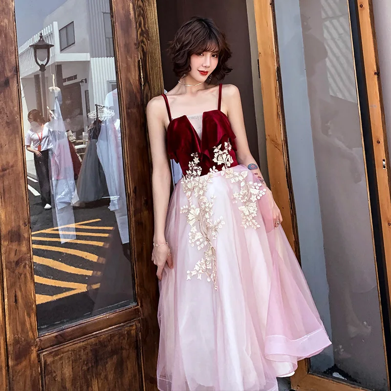 Burgundy 4XL Luxury Sequins Evening Dress Short Revery Gown Party Dresses For Women Elegant Celebrity Stage Show Dresses
Burgundy 4XL Luxury Sequins Evening Dress Short Revery Gown Party Dresses For Women Elegant Celebrity Stage Show Dresses