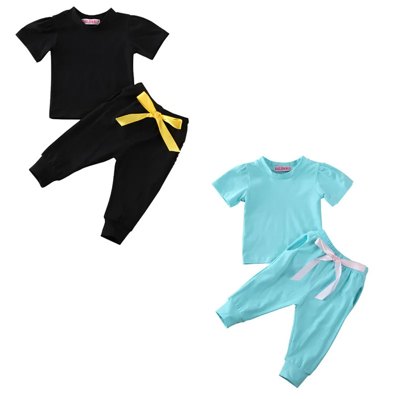 Женский летний однотонный топ с коротким рукавом для маленьких девочек + леггинсы со шнуровкой, одежда из 2 предметов, спортивный костюм
Женский летний однотонный топ с коротким рукавом для маленьких девочек + леггинсы со шнуровкой, одежда из 2 предметов, спортивный костюм