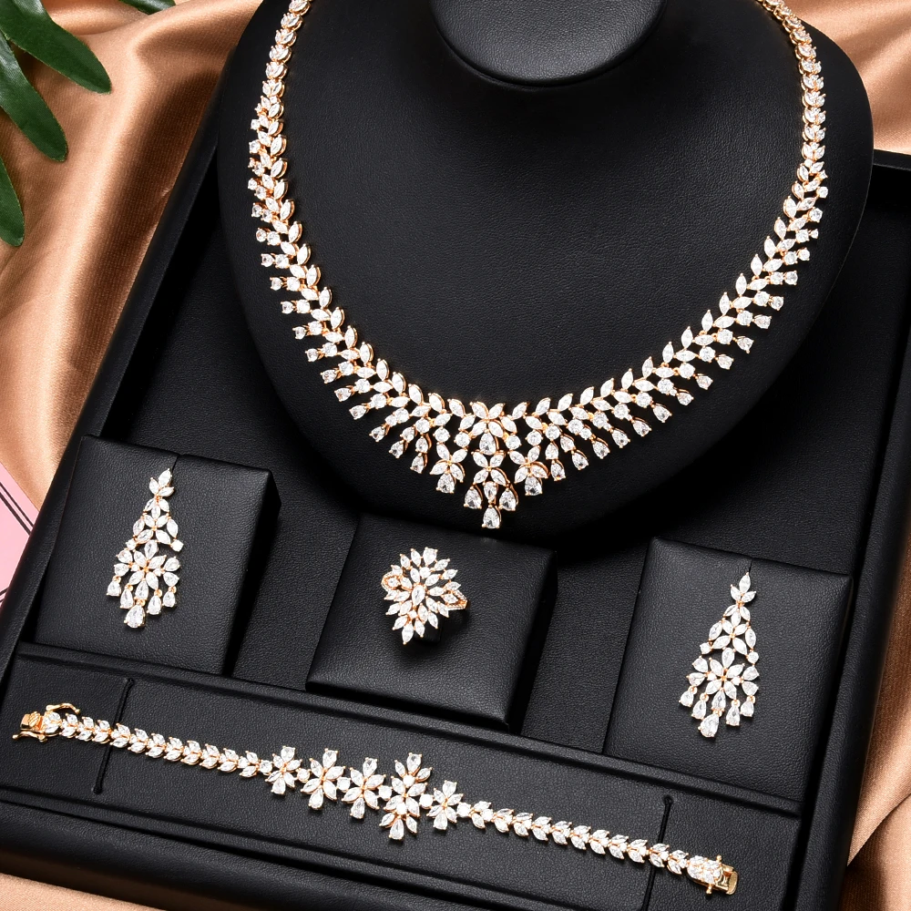 Famous Brand 4PCS Green CZ Luxury African Jewelry Set For Women Wedding Party Zircon Crystal Dubai Bridal Jewelry Set Gift
Famous Brand 4PCS Green CZ Luxury African Jewelry Set For Women Wedding Party Zircon Crystal Dubai Bridal Jewelry Set Gift