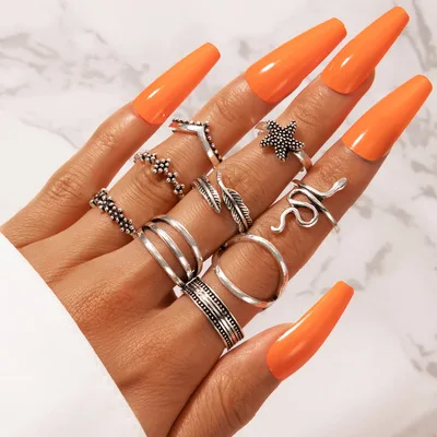 9Pcs/Set Silver Vintage Rings For Women Snakes Shaped Cool-Looking Rings Fashion Jewelry European And The United States 2021
9Pcs/Set Silver Vintage Rings For Women Snakes Shaped Cool-Looking Rings Fashion Jewelry European And The United States 2021