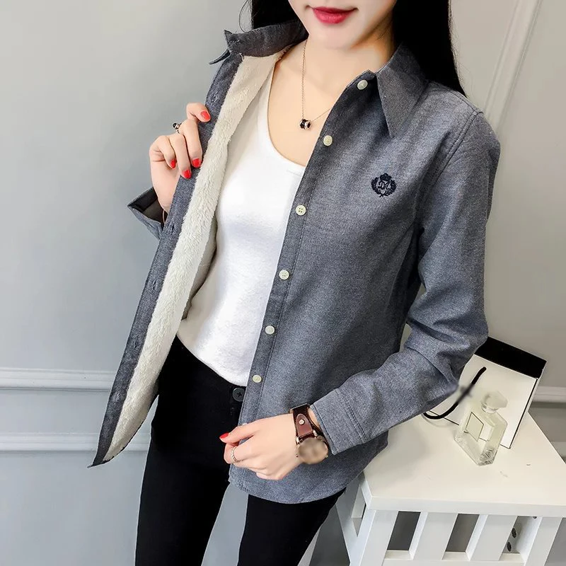 Winter Thick Coat Women Plus Velvet Thickening Denim Loose Corduroy Jacket Female Long Sleeve Women Warm Cotton Jacket kz486
Winter Thick Coat Women Plus Velvet Thickening Denim Loose Corduroy Jacket Female Long Sleeve Women Warm Cotton Jacket kz486