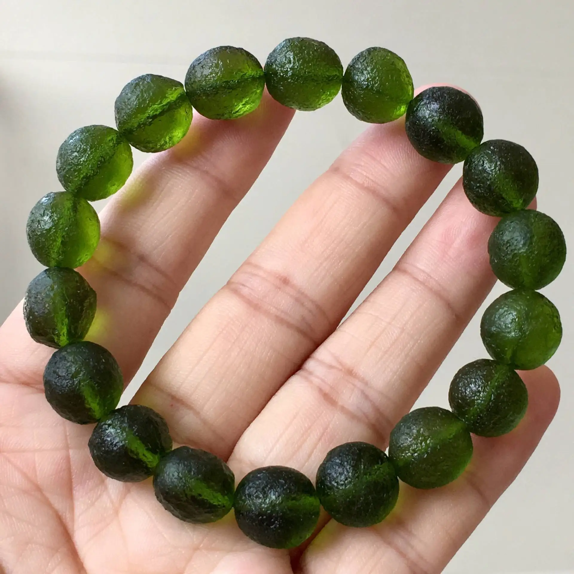 charming 10mm Moldavite Czech meteorite impact glass bracelet Natural Unprocessed stone crystal energy stone
charming 10mm Moldavite Czech meteorite impact glass bracelet Natural Unprocessed stone crystal energy stone